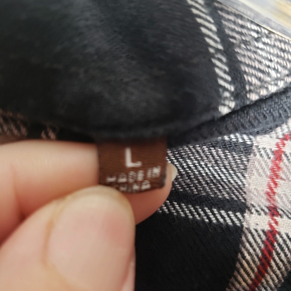 Coastal Black Button Down Flannel Shirt - Picture 3 of 7